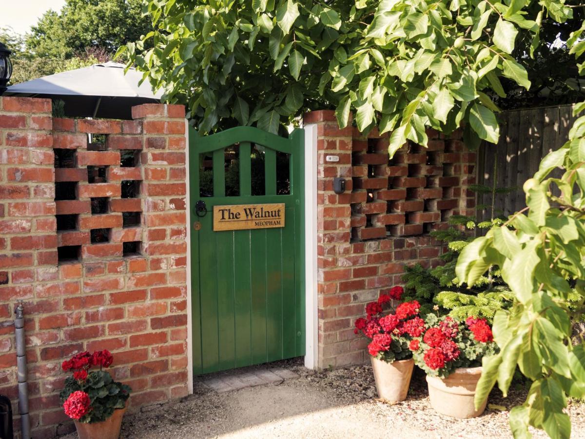 The Walnut, Meopham - A Private Retreat Rural Location Vila Exterior foto